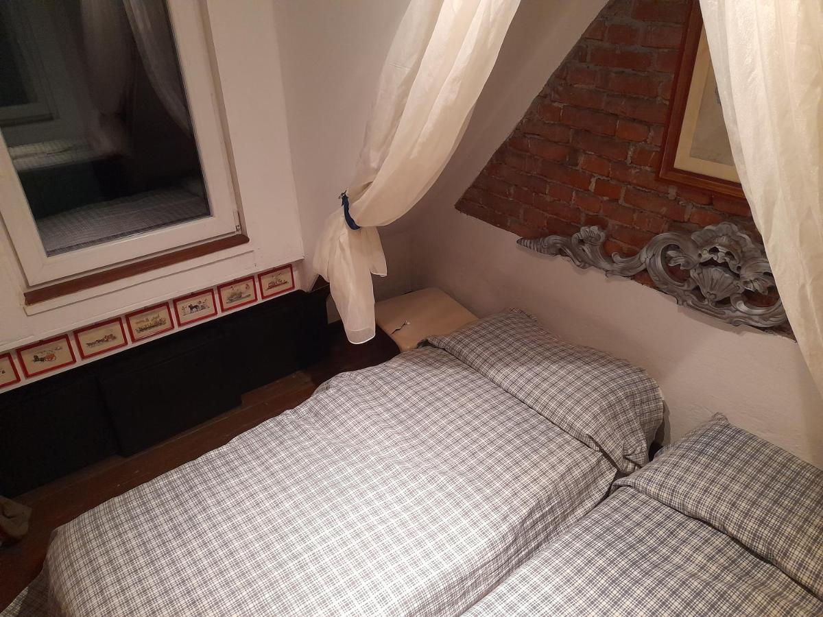Cottage Sotto Il Faggio Centenario Ameno Extérieur photo